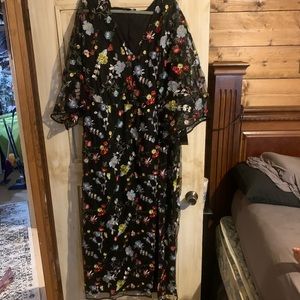 NWT Embroidered Kimono Eloquii dress
